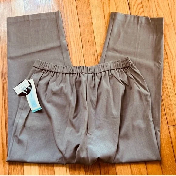 Dress Barn Brown Women's Trousers - Picture 2 of 7